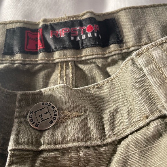 Wrangler Cargo Pants - Picture 4 of 4
